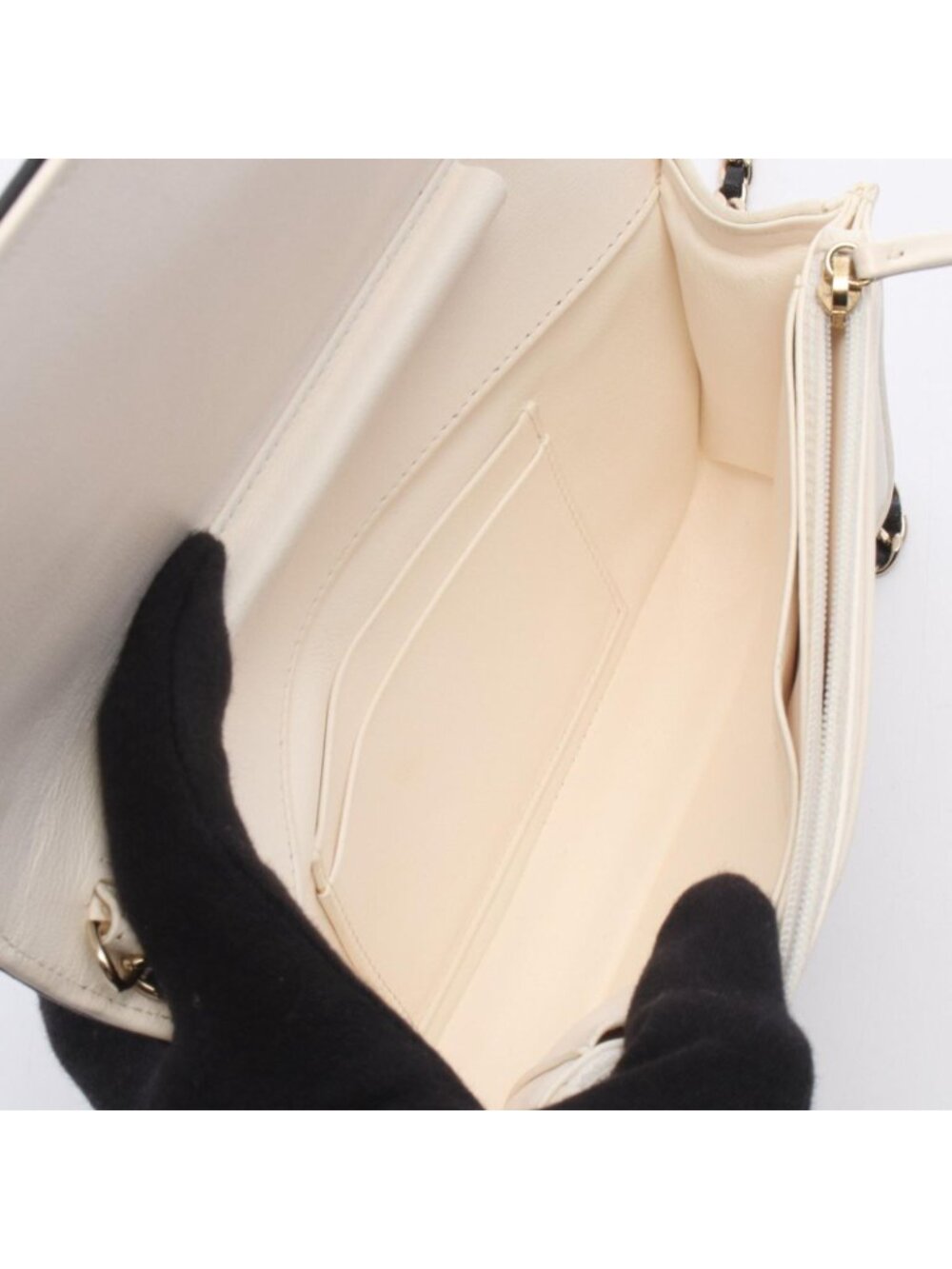 Chanel Shoulder Bag Book Quilted Black White Lambskin Chain Wallet - Picture 3 of 11